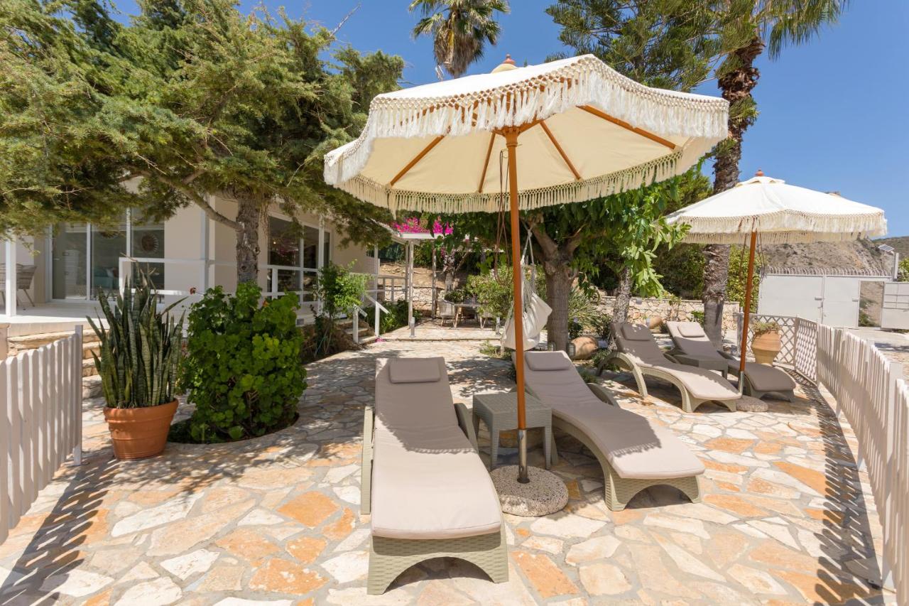 Azzure Vista Villa - B&B