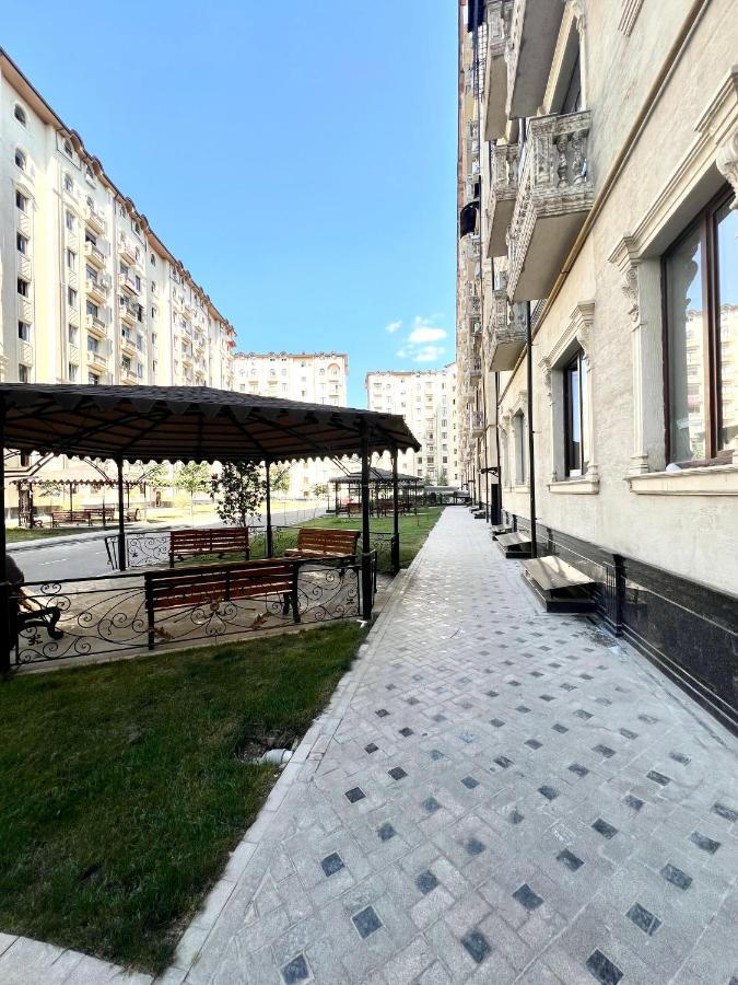 -Daniels Suite -City Center in a Premium Residential Complex - B&B