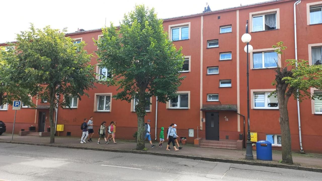 Mieszkanie w centrum, dwa pokoje - Ferienwohnung Łeba