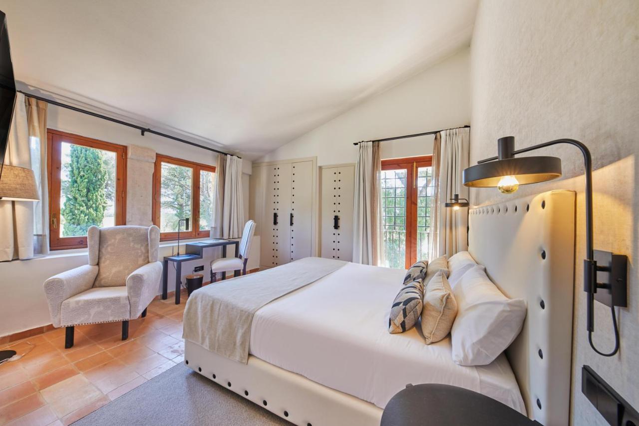 Deluxe Double Room with Terrace