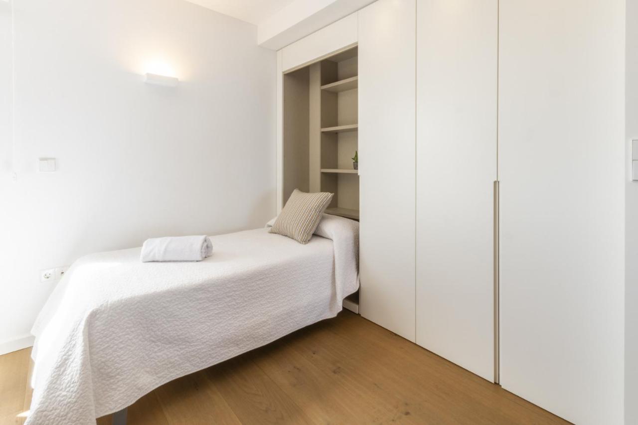 Family Two-Bedroom Apartment with View
