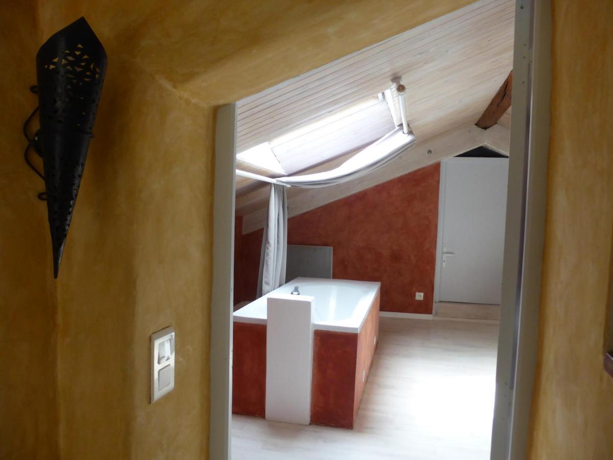 One-Bedroom Apartment with Terrace