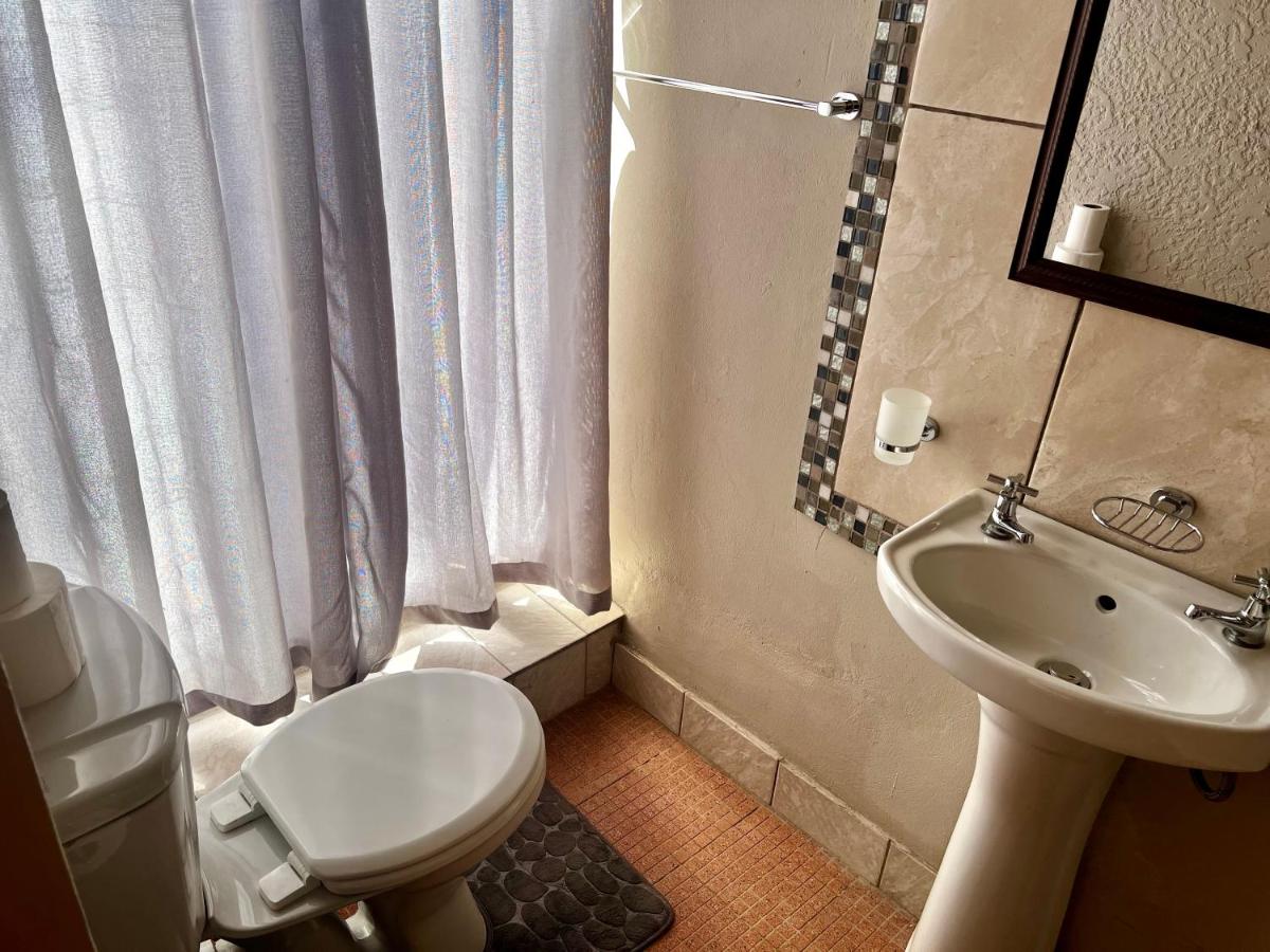 Camera Familiare con Bagno