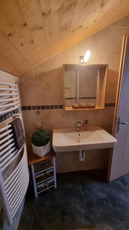 Tweepersoonskamer met Uitzicht op de Bergen