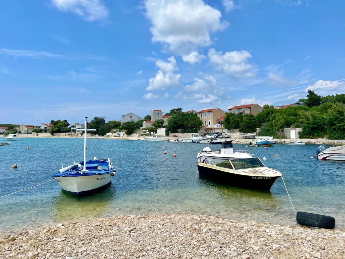Zrće Beach Villa - B&B