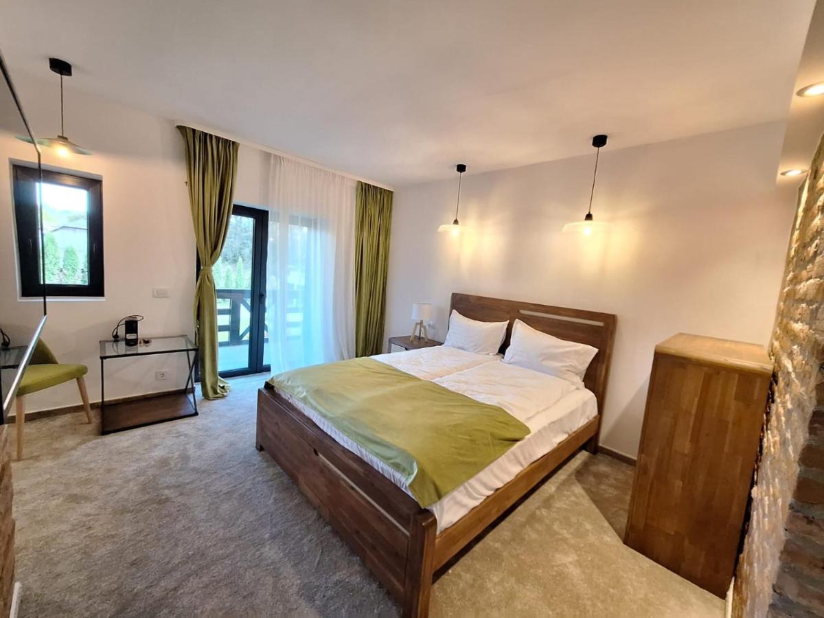 Deluxe Zimmer mit Kingsize-Bett
