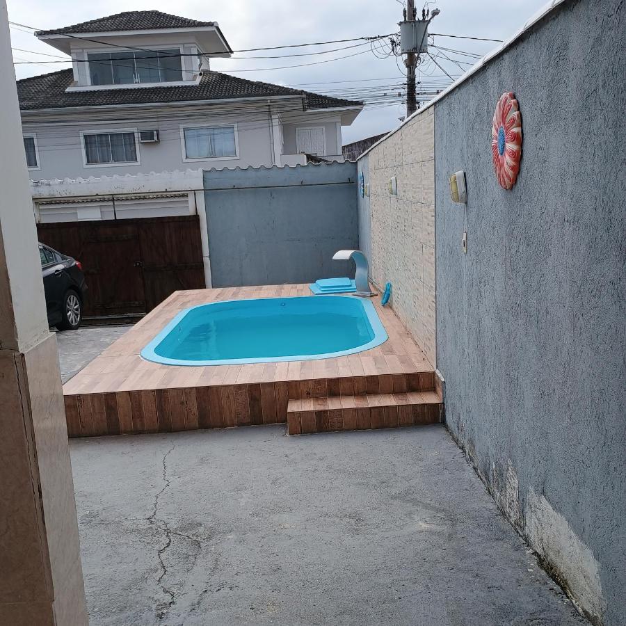 Linda casa com piscina - B&B Saquarema
