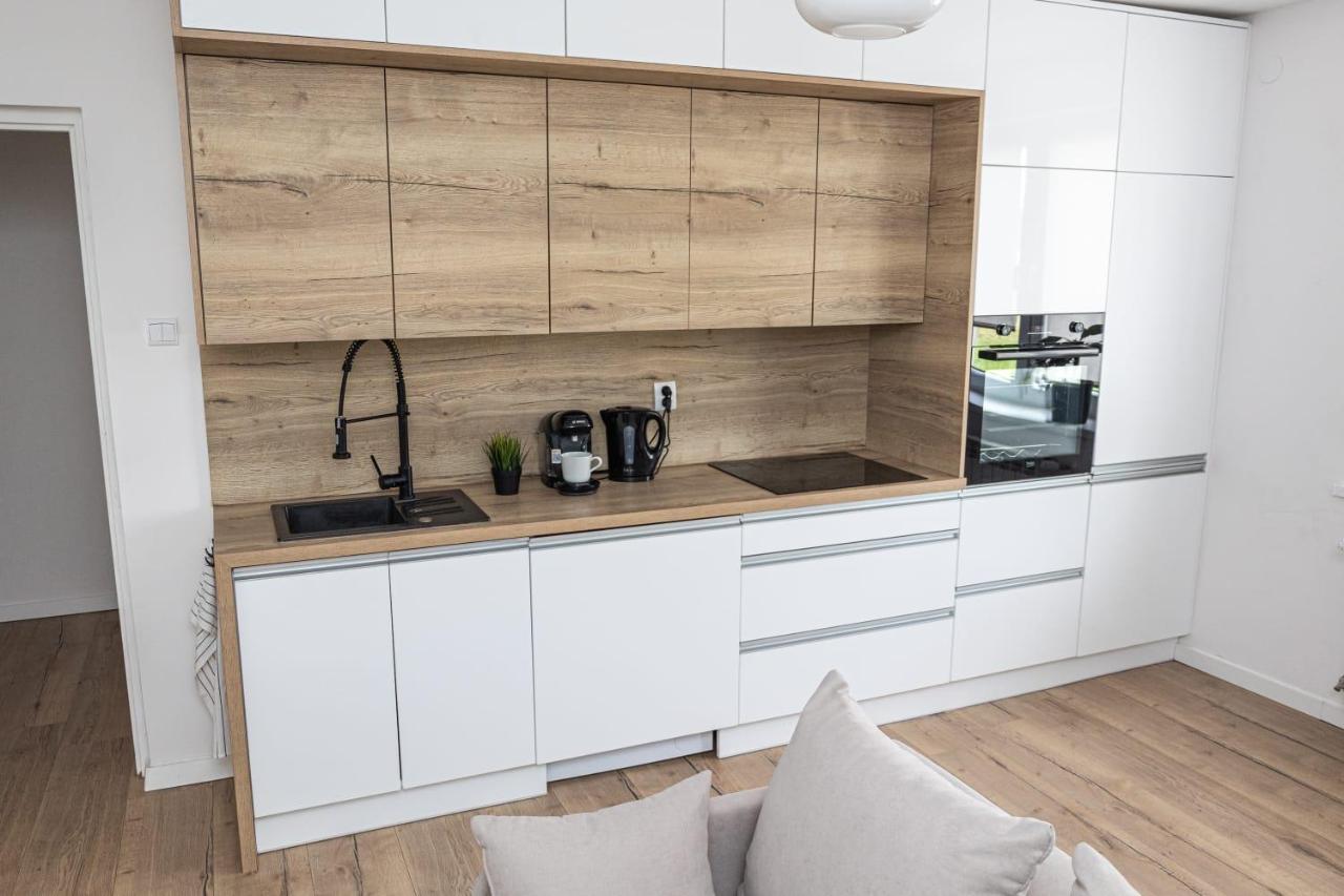 Apartament z ogrodem - 2-Pokojowy - Ferienwohnung