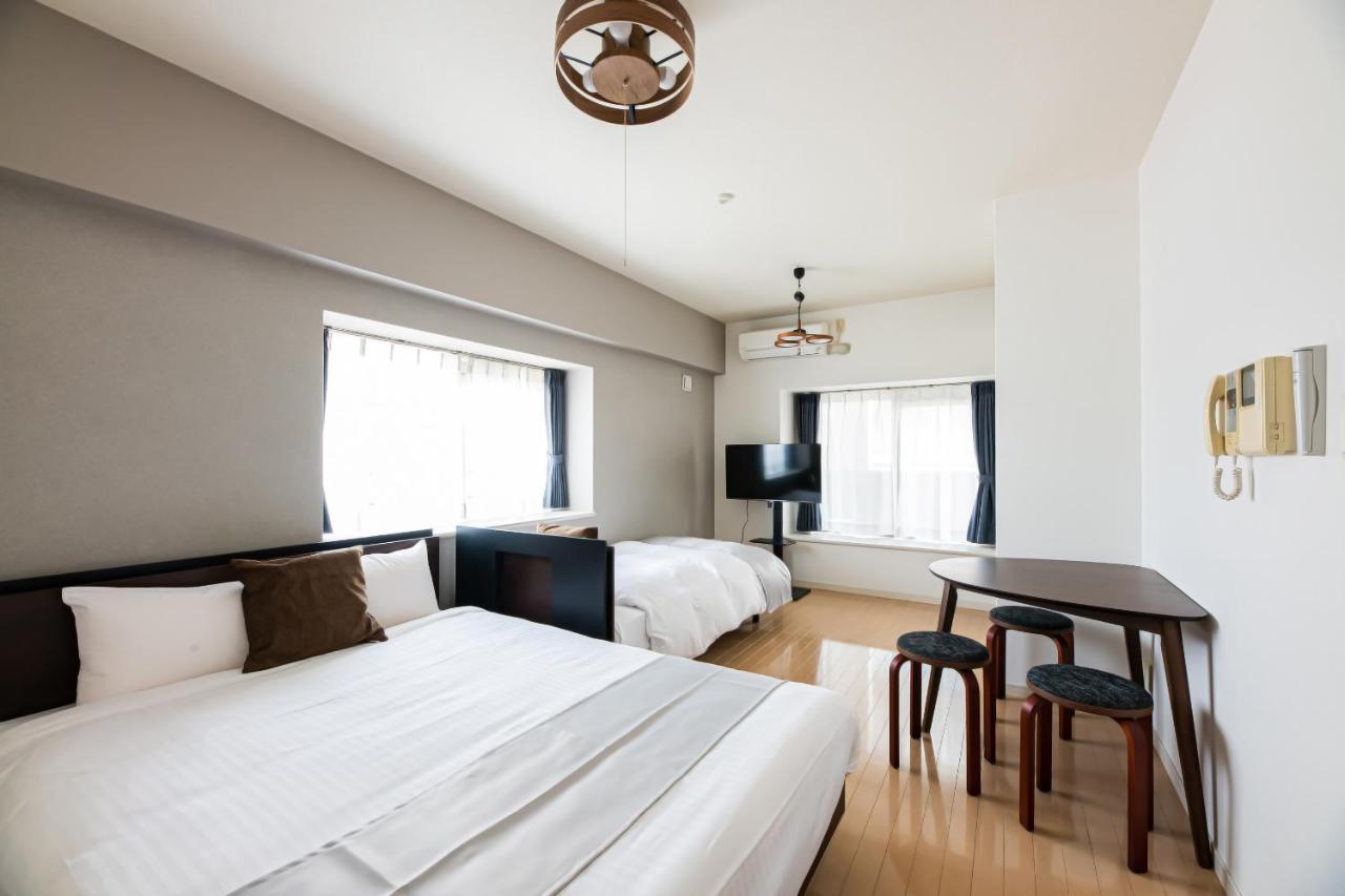 Standard Room (1 Double Bed and 1 Single Bed) with Kitchen - Non-Smoking - Cleaning Fee Extra