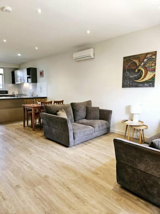 Central Shepparton Apartment 13 - B&B
