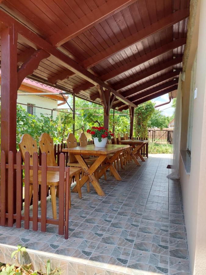 Harkály Nyaraló - B&B