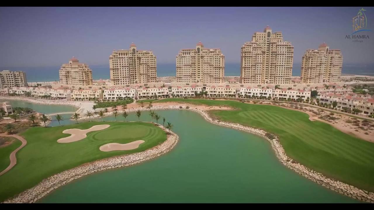 Modern Beach Stay - B&B Ras al-Khaimah