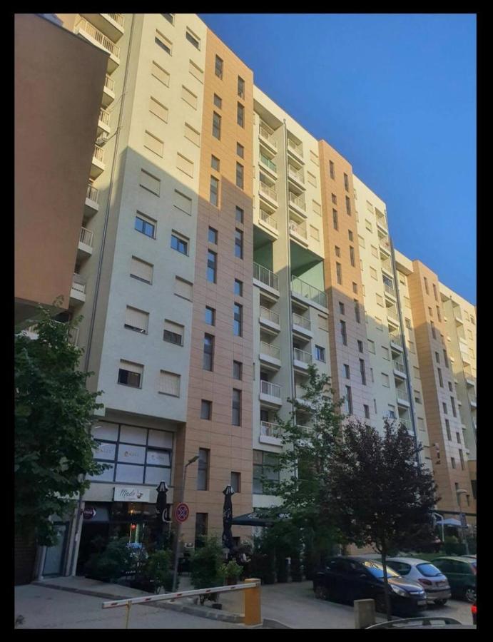 Design Prishtina Apartment - B&B