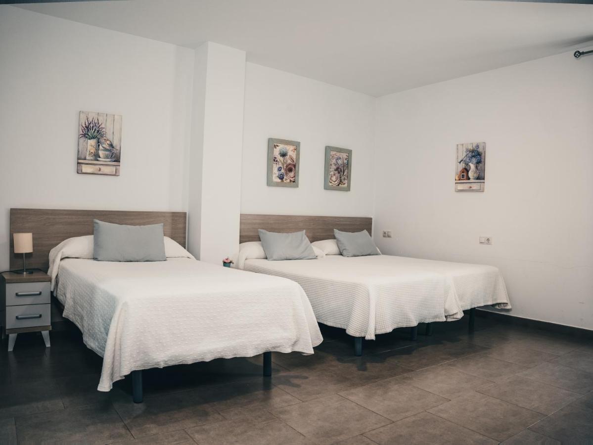 Chambre Triple avec Salle de Bains Privative
