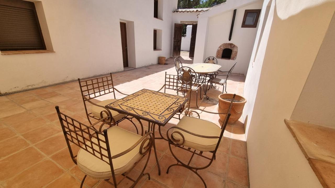 Cortijo Castillo de peñafleita - B&B