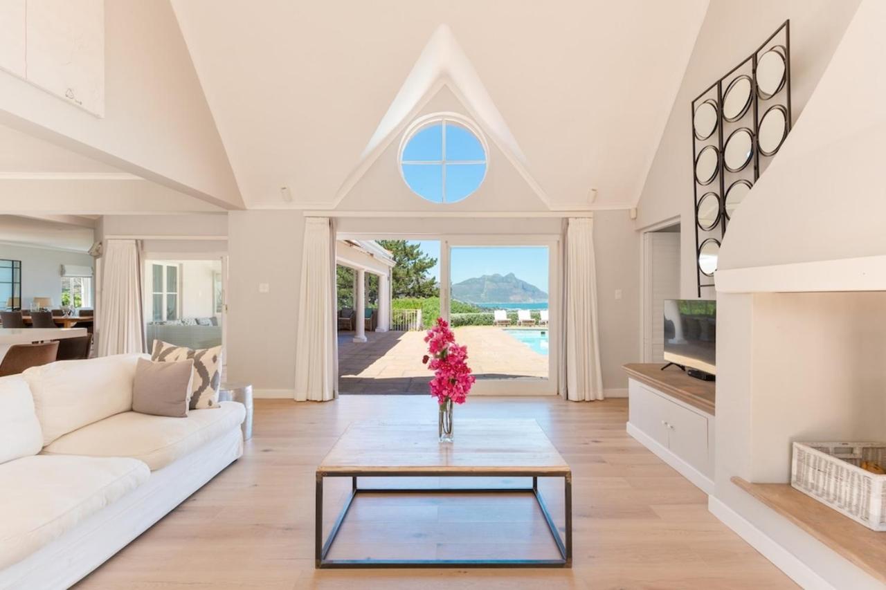 Sublime Five Bed Property In Glorious Setting - B&B