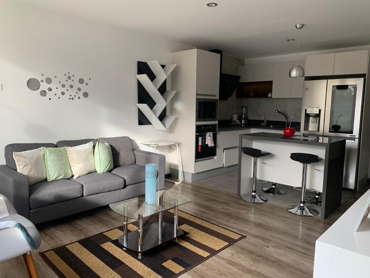 BlueZone Apartments - B&B