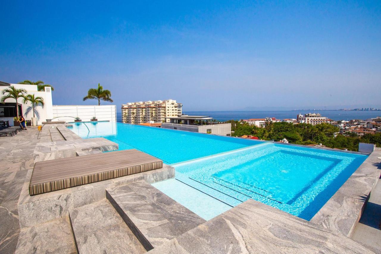 Modern Luxury 2BR in Romantic Zone - B&B Puerto Vallarta