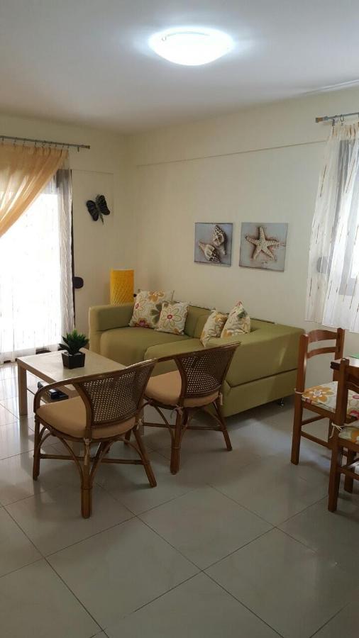 Summer House in Nea Potidaia - B&B