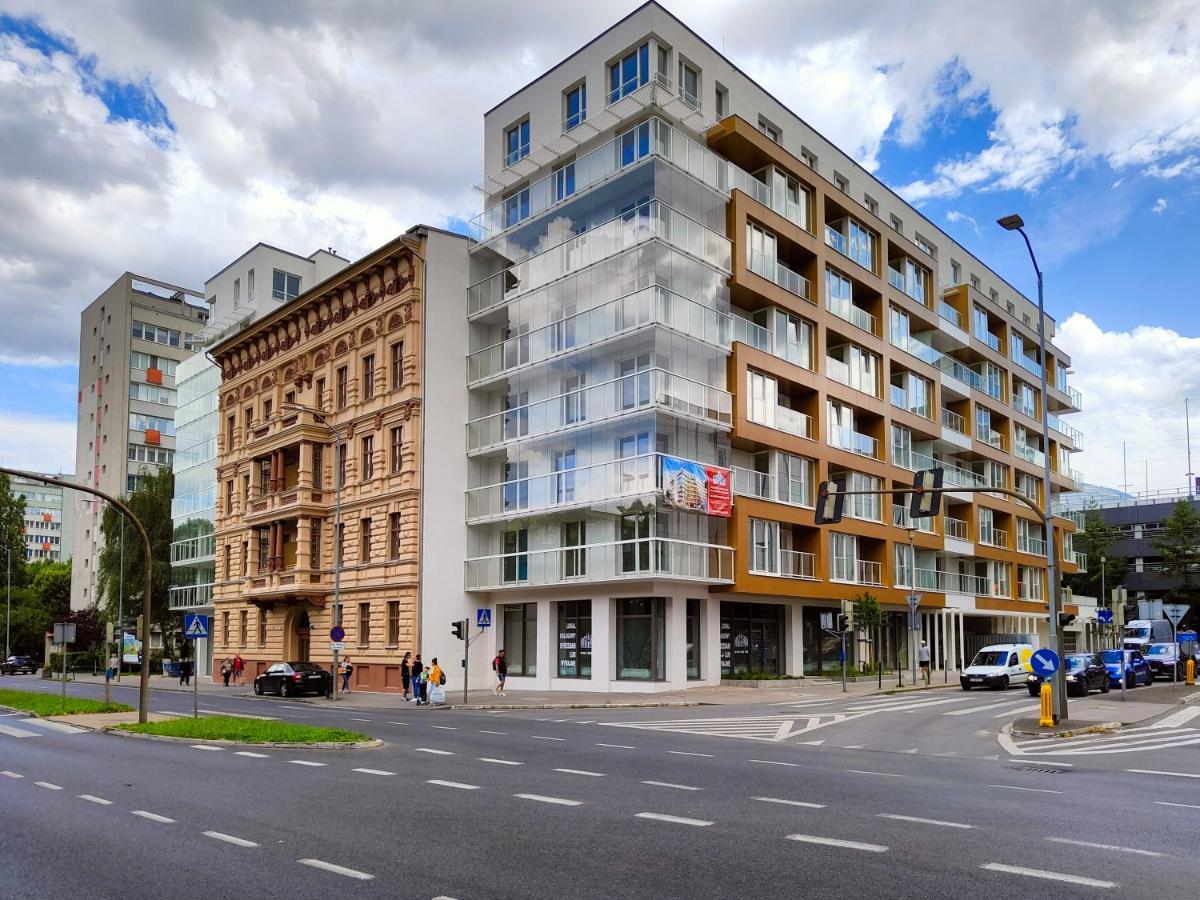 Aparti GoldNWhite Studio GALAXY - B&B