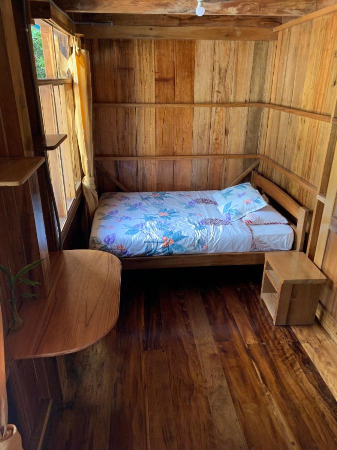 Deluxe Zimmer (2 Erwachsene & 1 Kind)