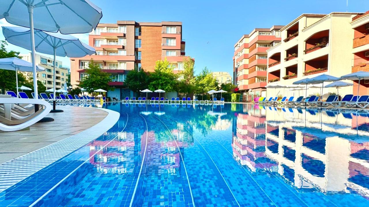 Bratanov Asteria Family - B&B Slanchev Bryag