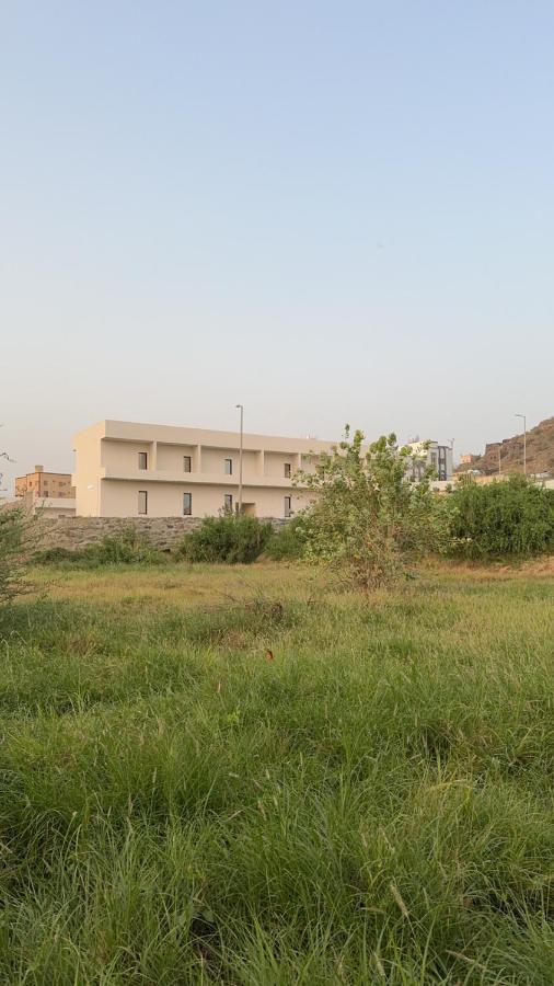 استديو غرف نوم بمطبخ وبلكونه - Bed and Breakfast
