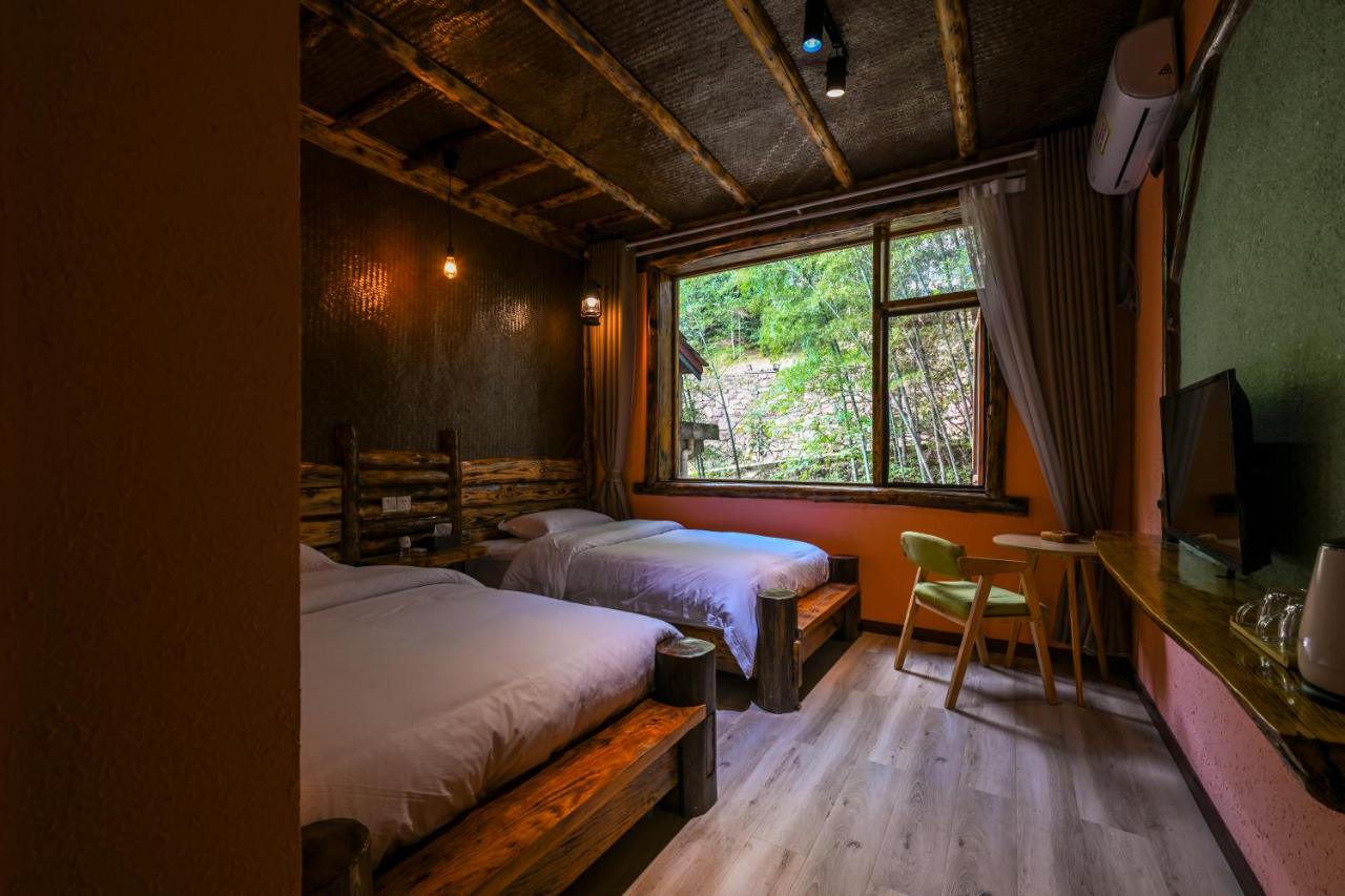 Double or Twin Room with Shower