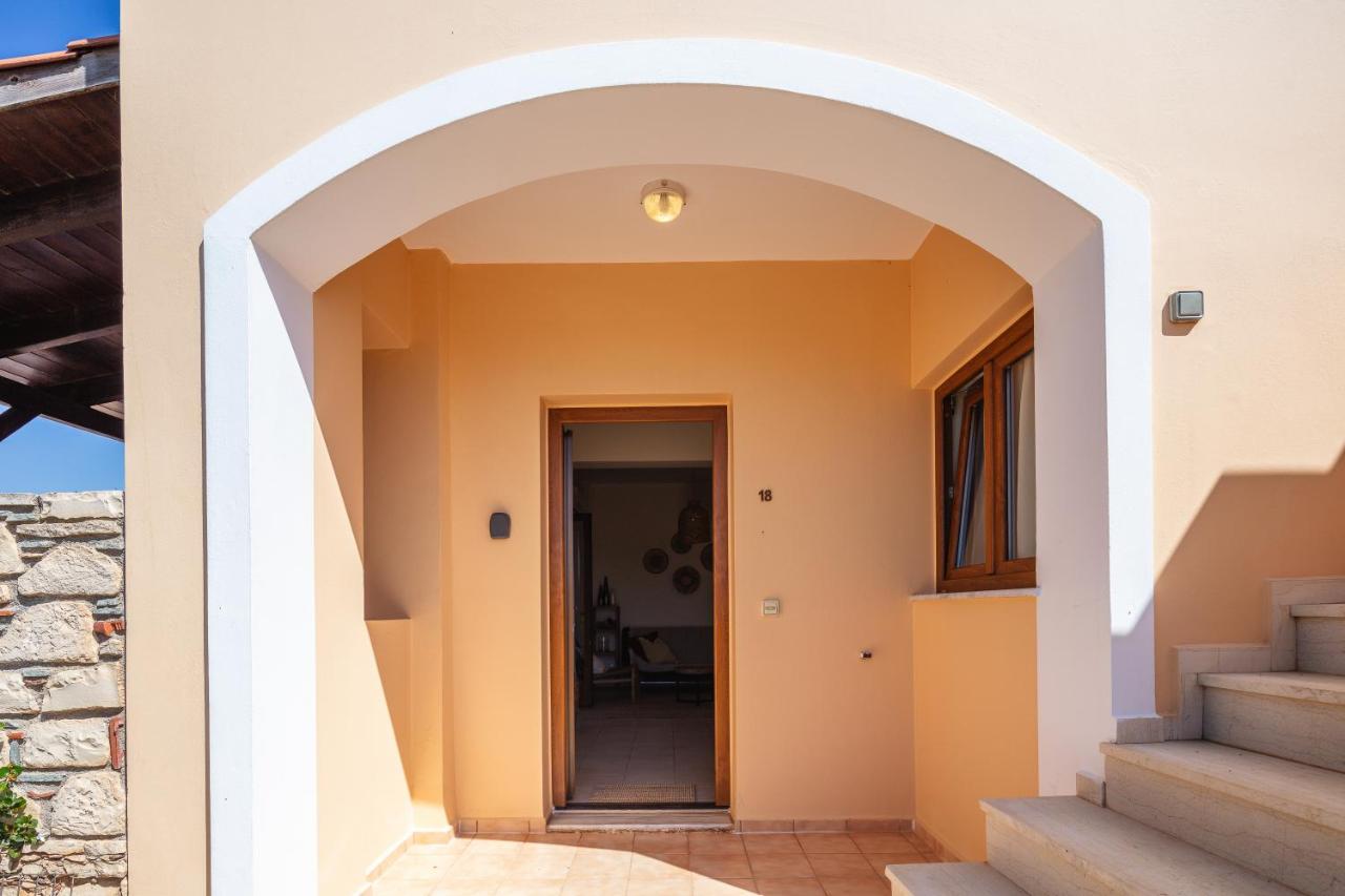 Two-Bedroom House - Karoti 18