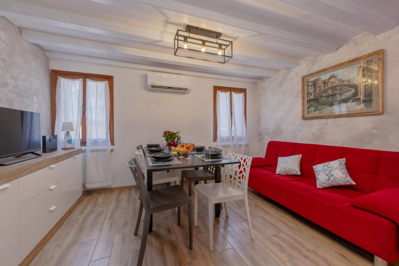 CentroStorico-WiFi-Netflix-Prime-Disney - Ferienwohnung