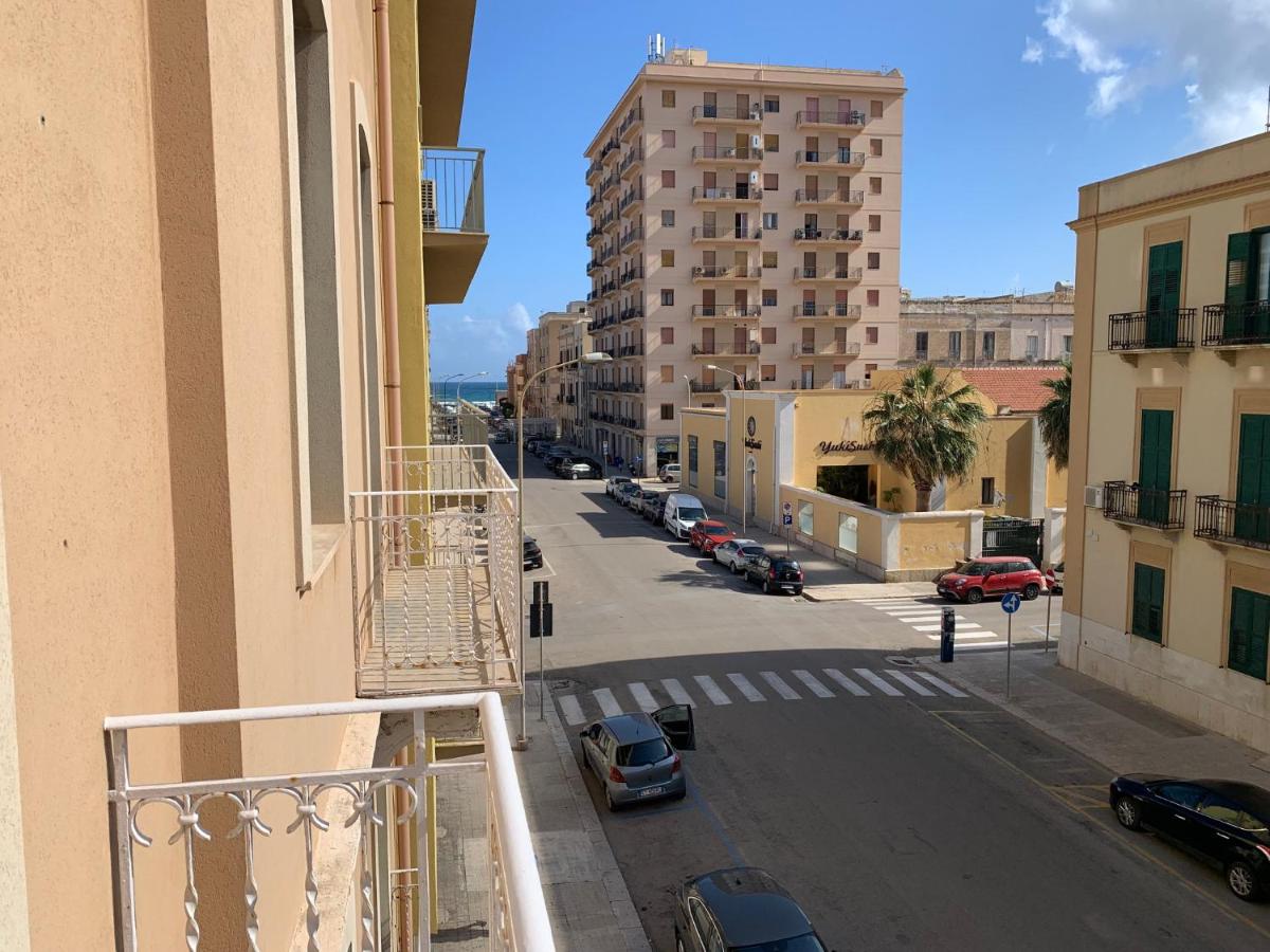 One-Bedroom Apartment with Balcony and Sea View