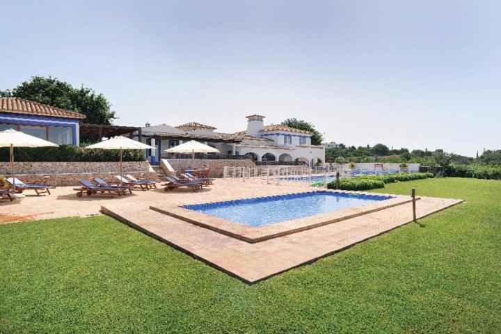 Shantivillas Malhão - B&B Azinhal