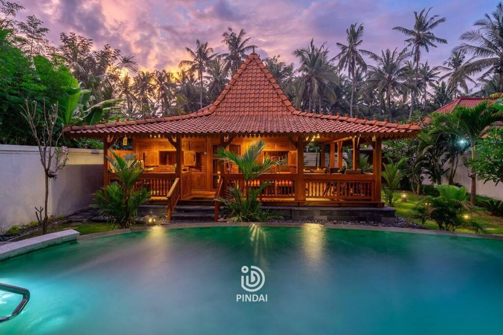 Rumah joglo - B&B