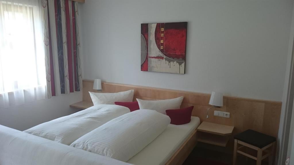 Doppelzimmer mit Balkon