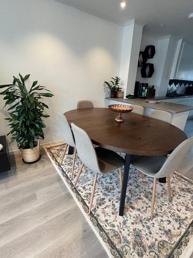 Cozy Urban Single Room - B&B Ålesund