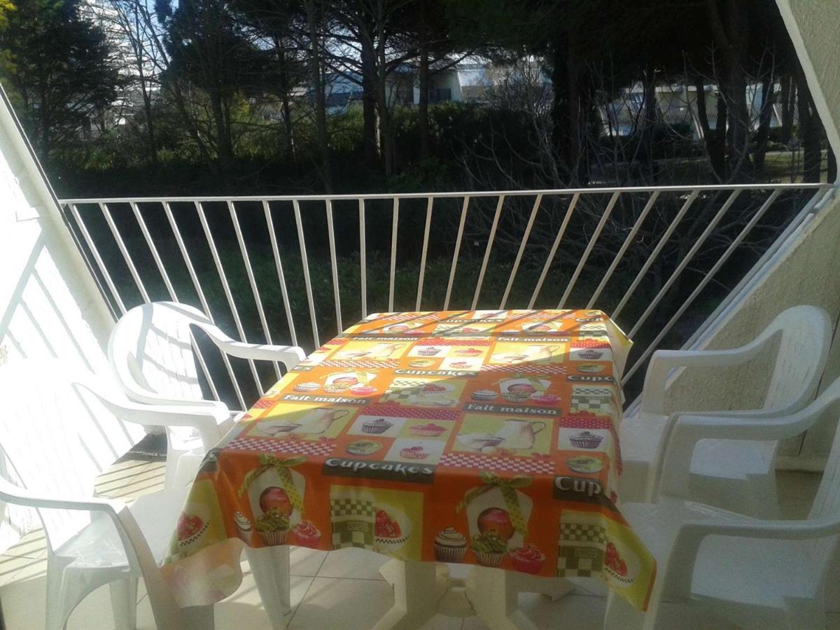 Studio Calme avec Loggia, à 600m de la Plage et Proche Commerces - FR-1-328-93 - B&B La Grande-Motte