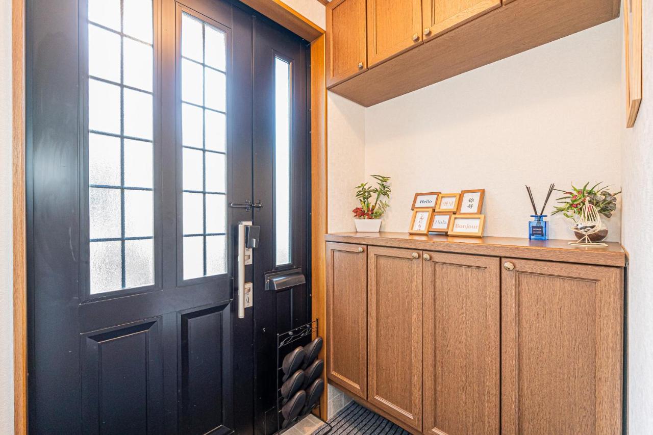 Asakusa-Ginza-Skytree-Stn-4min-95sqm-Garage-2WC-2Swr - B&B Tokyo