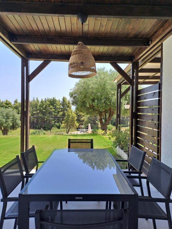 Tessera - Exclusive Stylish Maisonette in Kriopigi - B&B Kryopigí