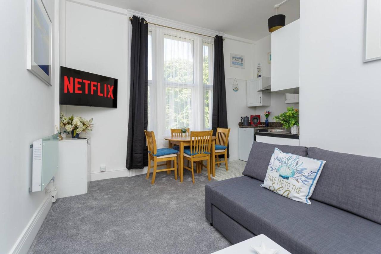 Dockyard Dreams - Close To Gunwharf! - B&B Portsmouth