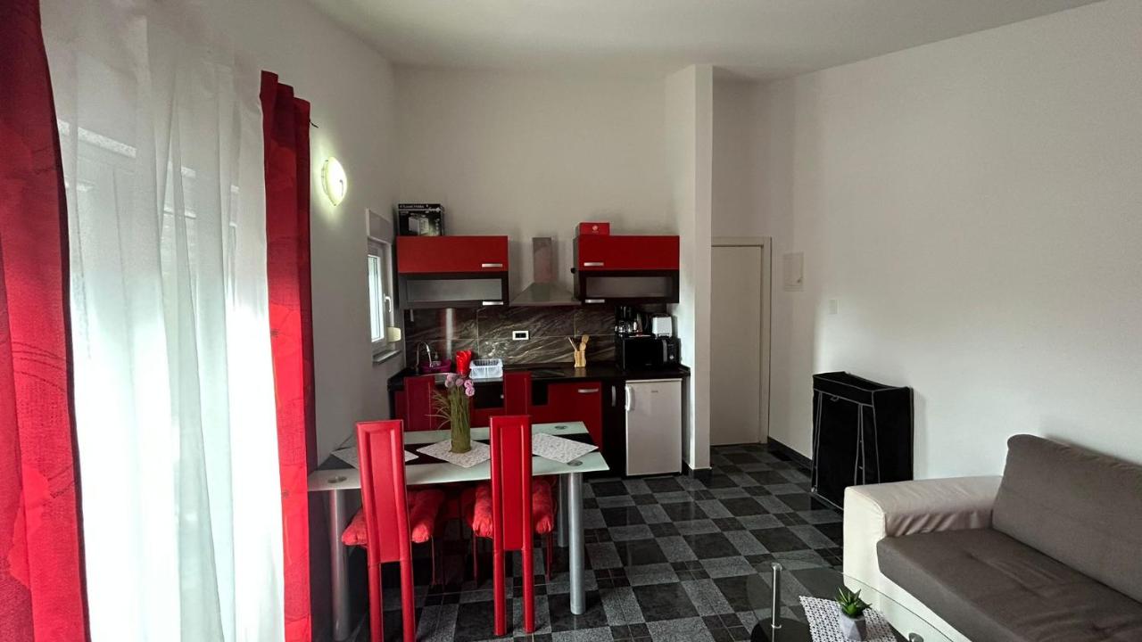 Apartment mit 1 Schlafzimmer und Balkon