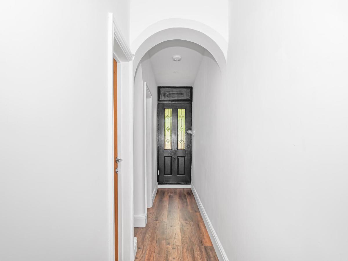 Roman Luxe 5 beds house, Colchester Essex - B&B
