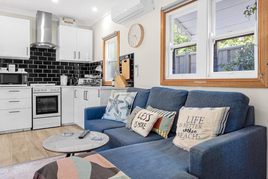 Charlottes Cottage Walk to beach - B&B Ettalong Beach