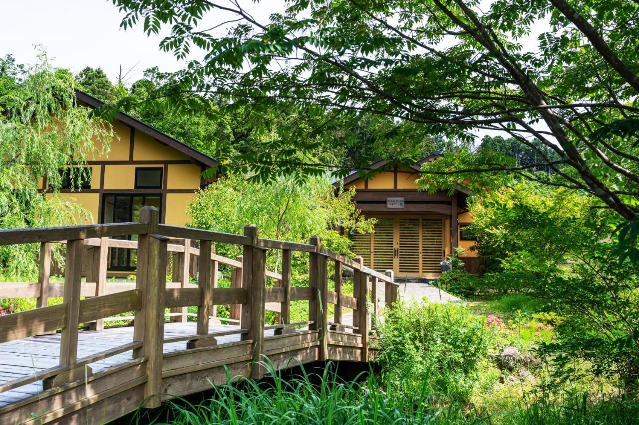 Tsuwabuki no Hana - B&B