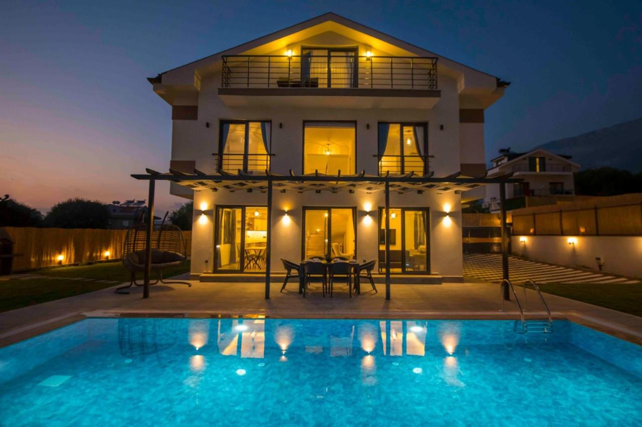 Villa Bahar 3 Oludeniz Luxury Villa - B&B Fethiye