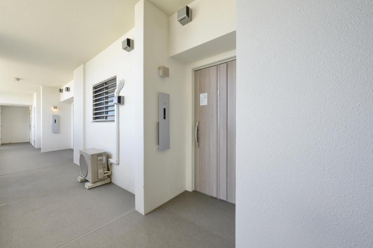 Branchera Naha Akebono Premist R68 - B&B