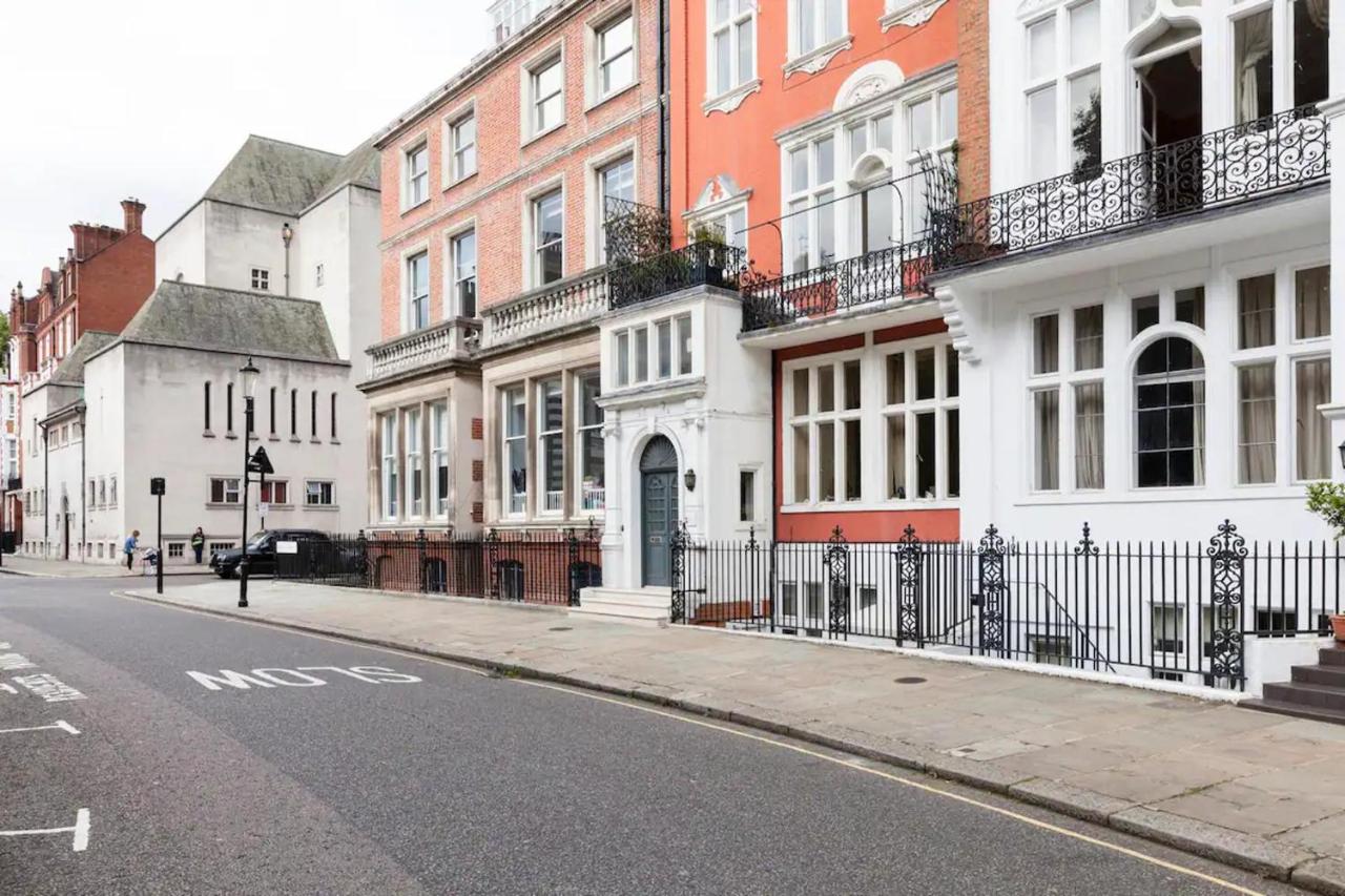 Knightsbridge Central 4th Floor Walk up- Penthouse - Chambres d’hôtes