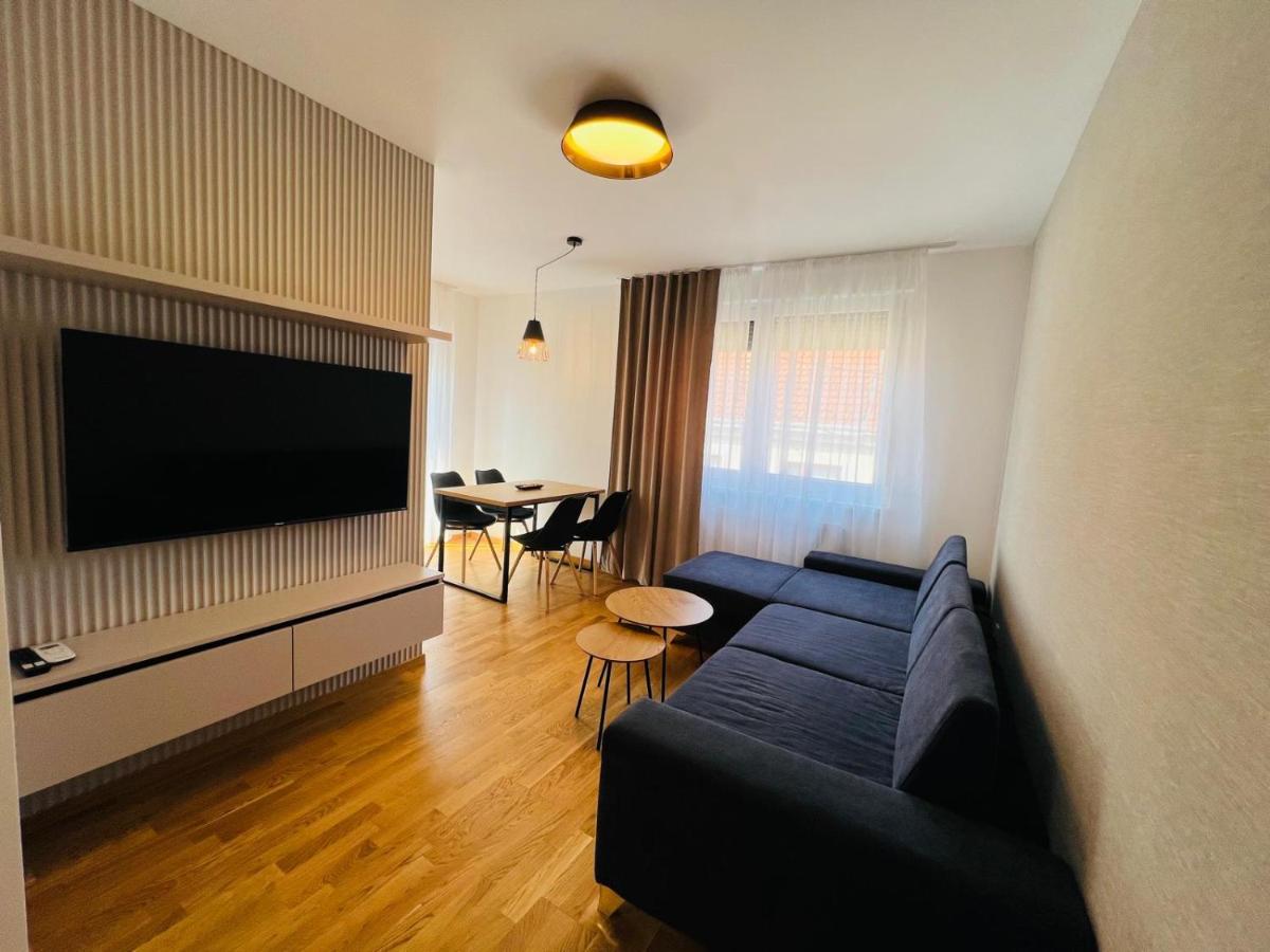 Apartman Tara Lux - Ferienwohnung