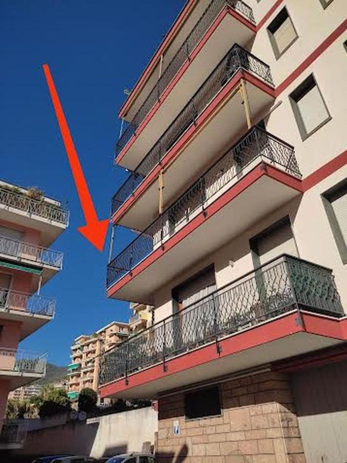APPARTAMENTO DELIZIOSO CON TERRAZZO IN CENTRO-DELICIOUS APARTMENT WITH TERRACE - Bed and Breakfast