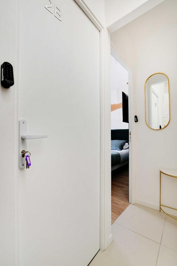 Cosy Cocoon for 2P with A-C - Near Montmartre - B&B