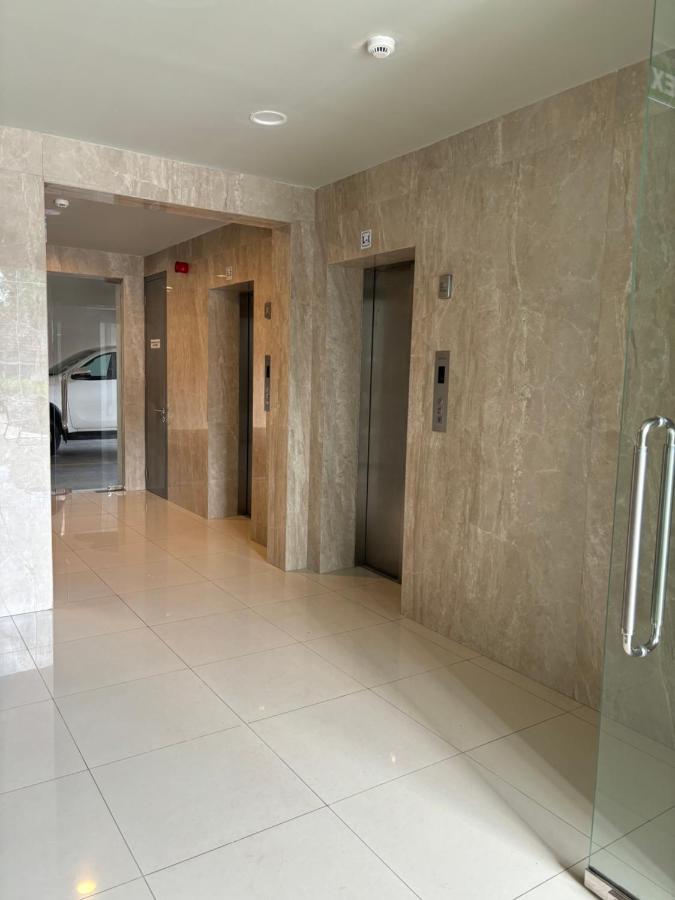 Rai Suites Colombo - Chambres d’hôtes